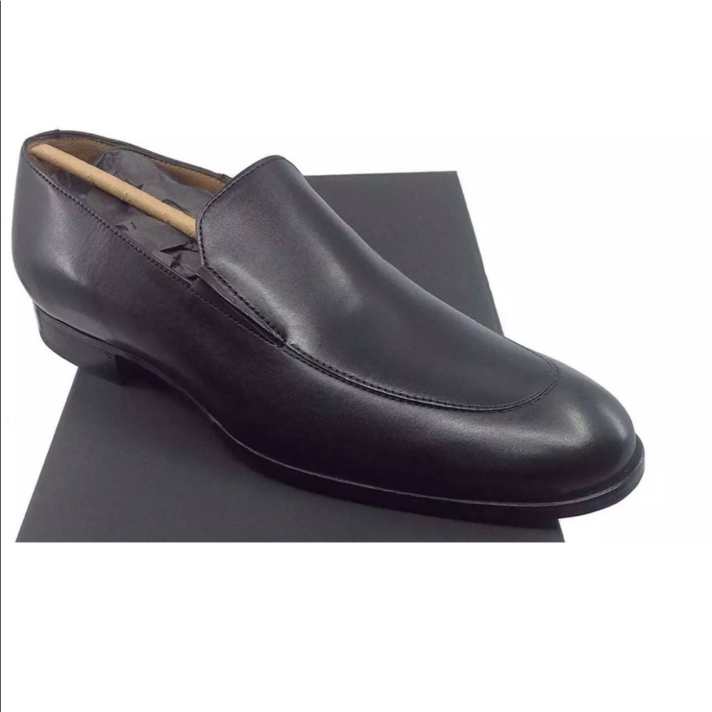 Shoes - Picture 5 of 6